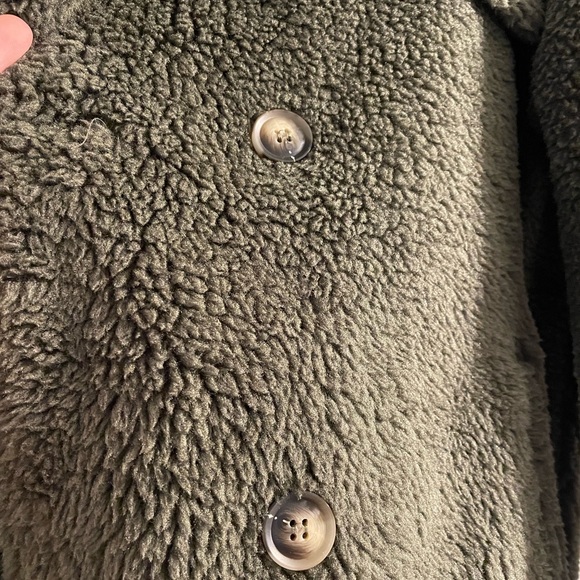 By Egreis Teddy Coat - Picture 3 of 9